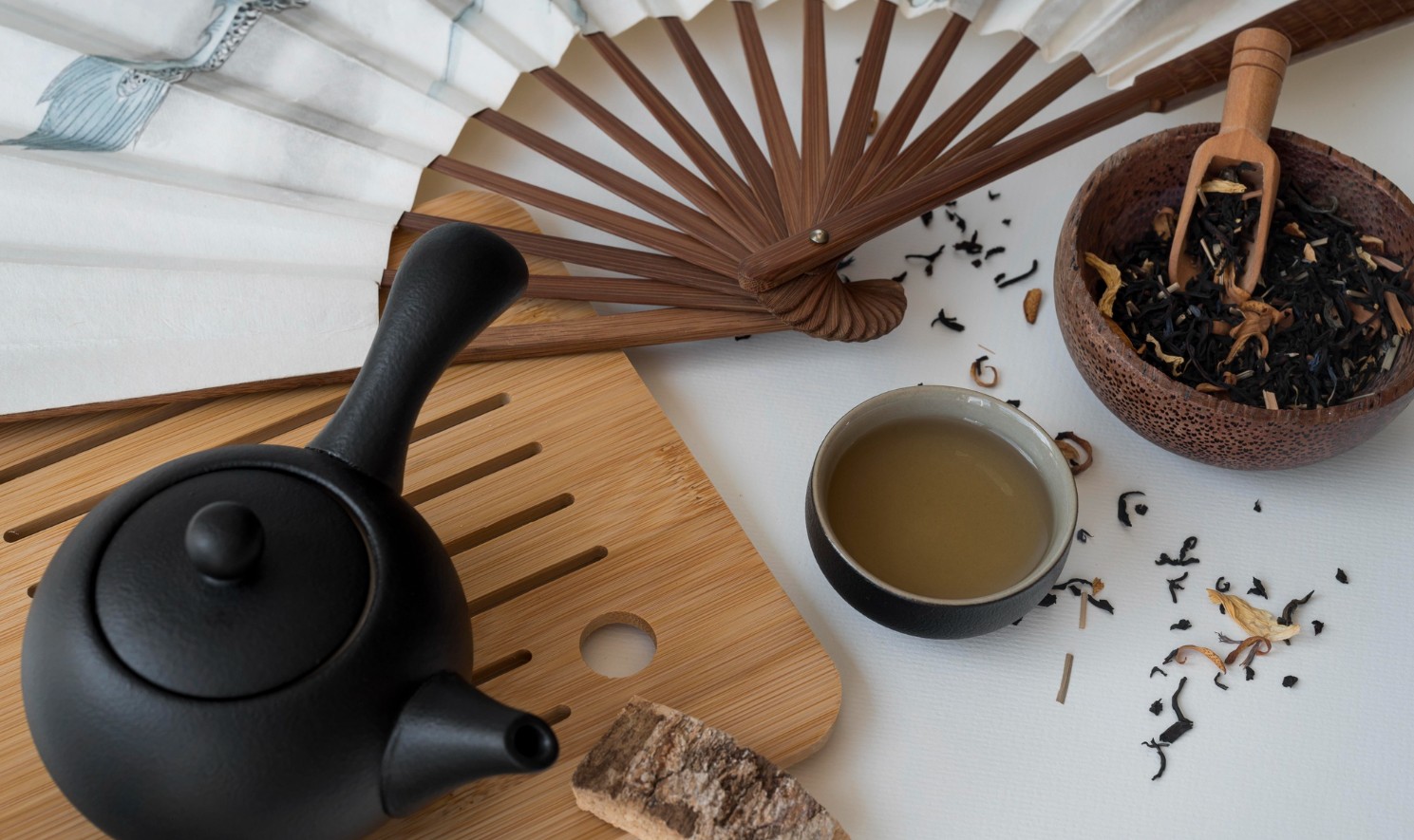 Gaiwan en theekopjes